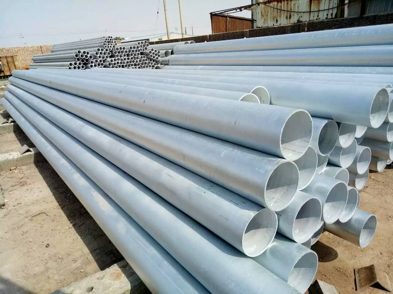 1650959044102859.jpg 鍍鋅無縫管.jpg